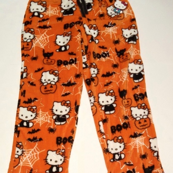 HELLO KITTY HALLOWEEN PAJAMA PANTS ISO !!!! (DO NOT BUY) - Picture 1 of 1